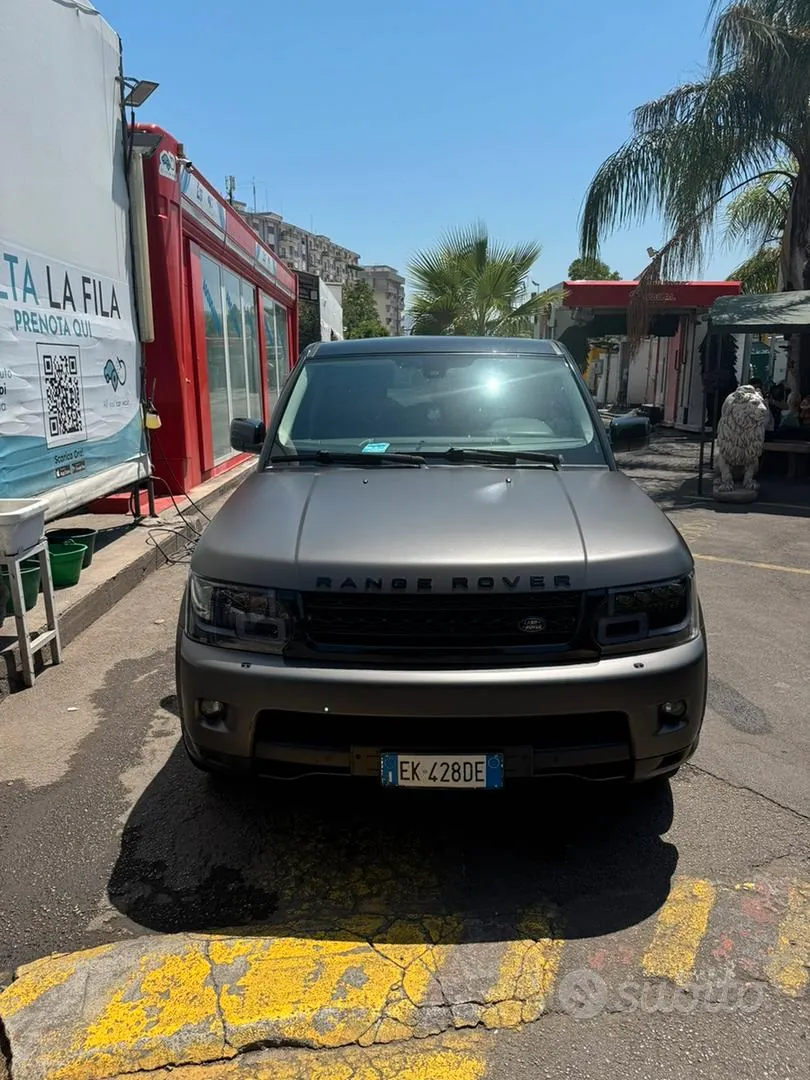 Land Rover Range Rover Sport 2011 photo 3