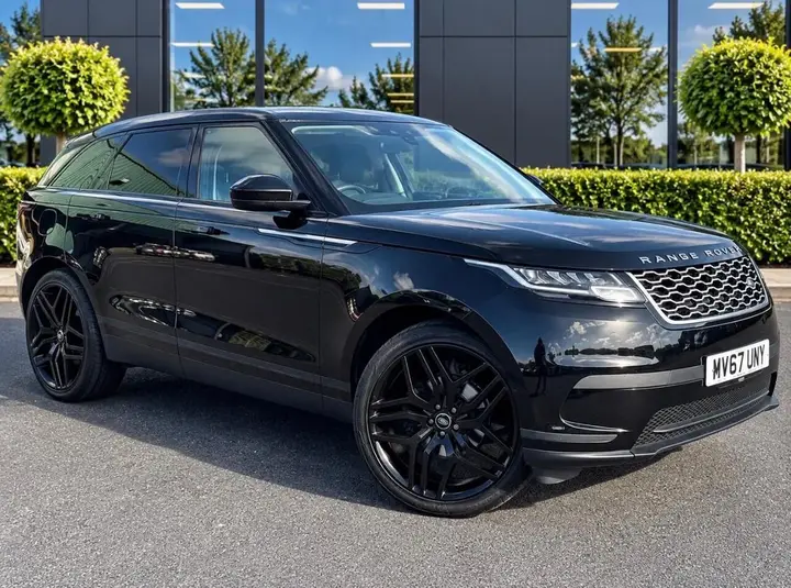 Land Rover Range Rover Velar 2017 photo 4