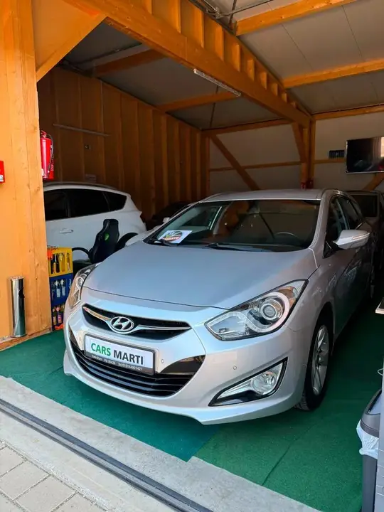 Hyundai I40