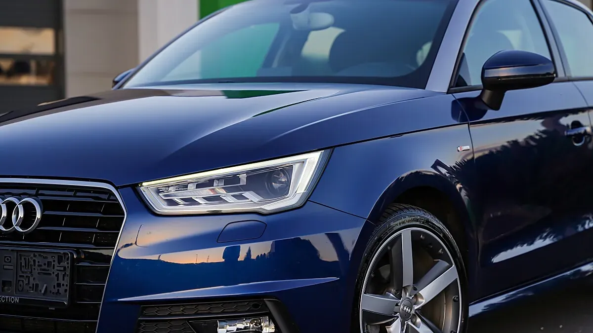 Audi A1 2015 photo 2
