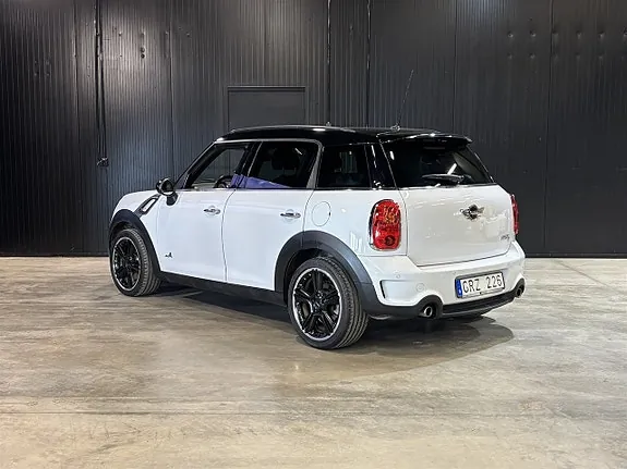 Mini Countryman Cooper S 2011 photo 4