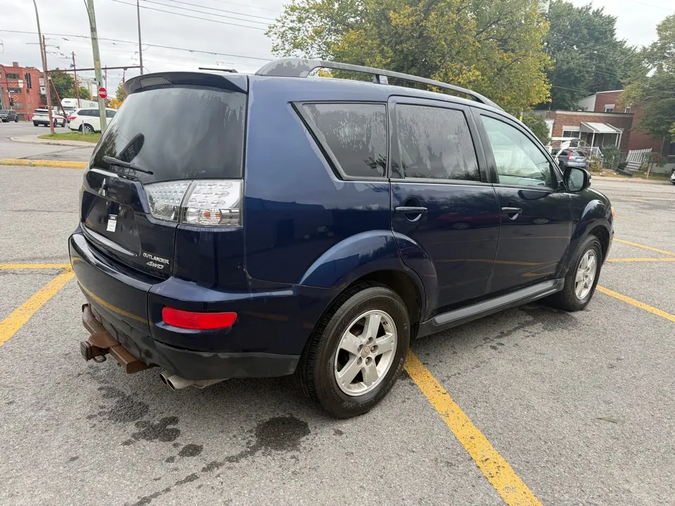Mitsubishi Outlander 2010 photo 5