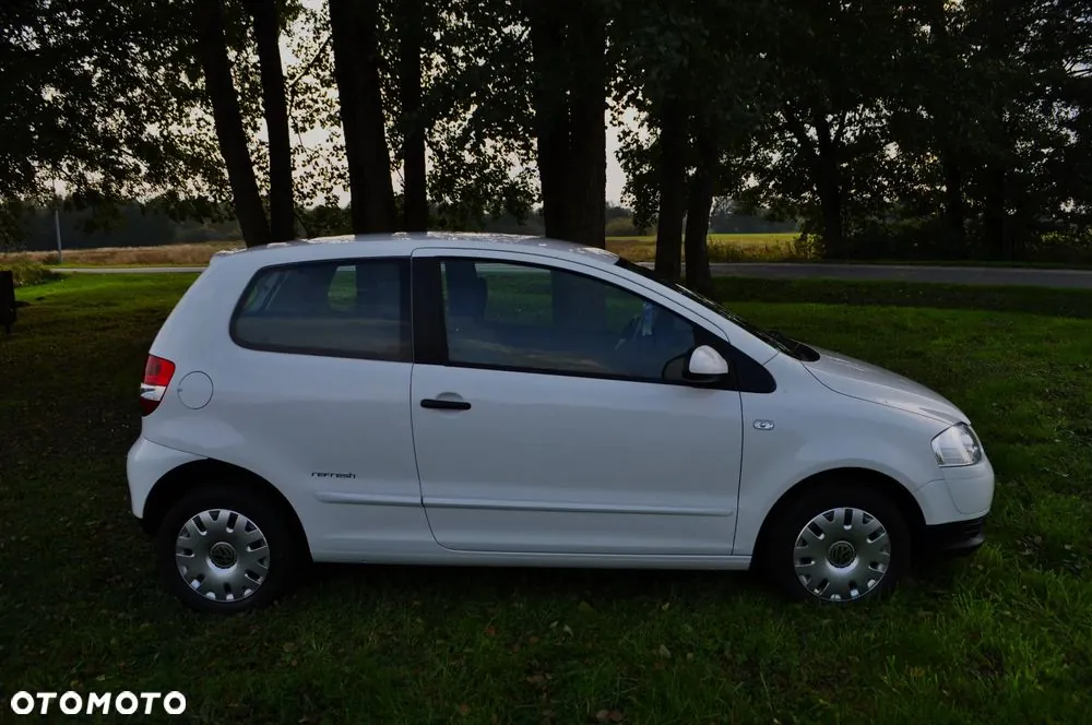 Volkswagen Fox 2009 photo 4