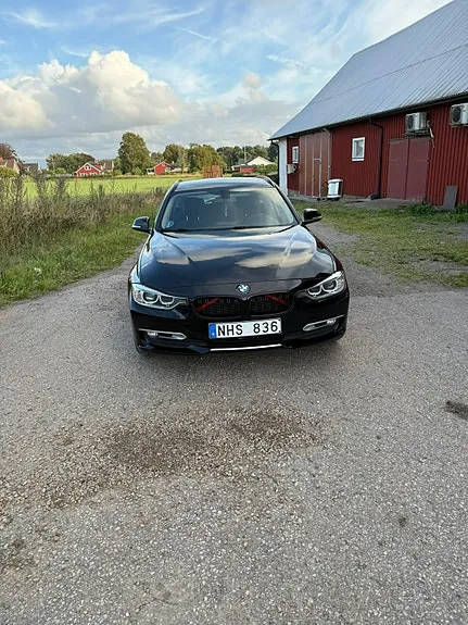 BMW 320D 2013 photo 2