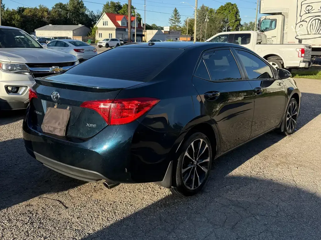Toyota Corolla 2018 photo 3