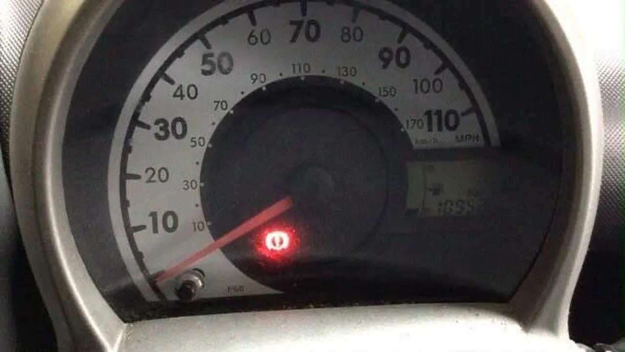 Peugeot 107 2011 photo 5