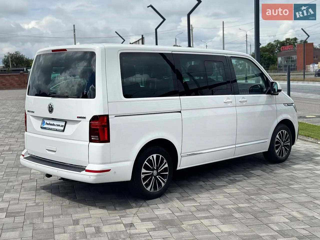 Volkswagen Multivan 2020 photo 3