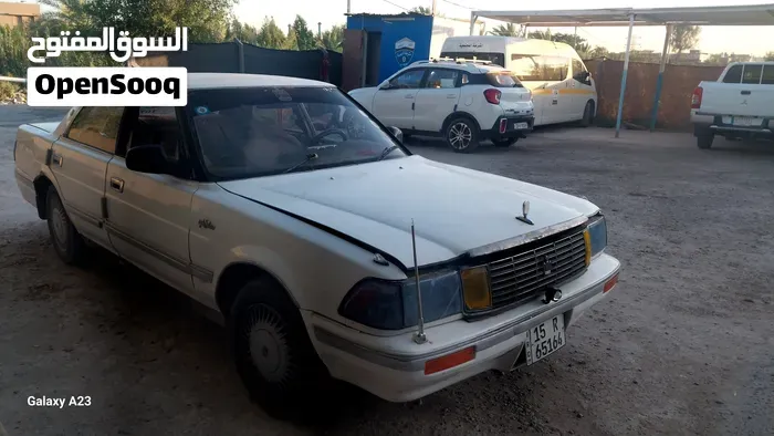 Toyota Crown 1993 photo 5