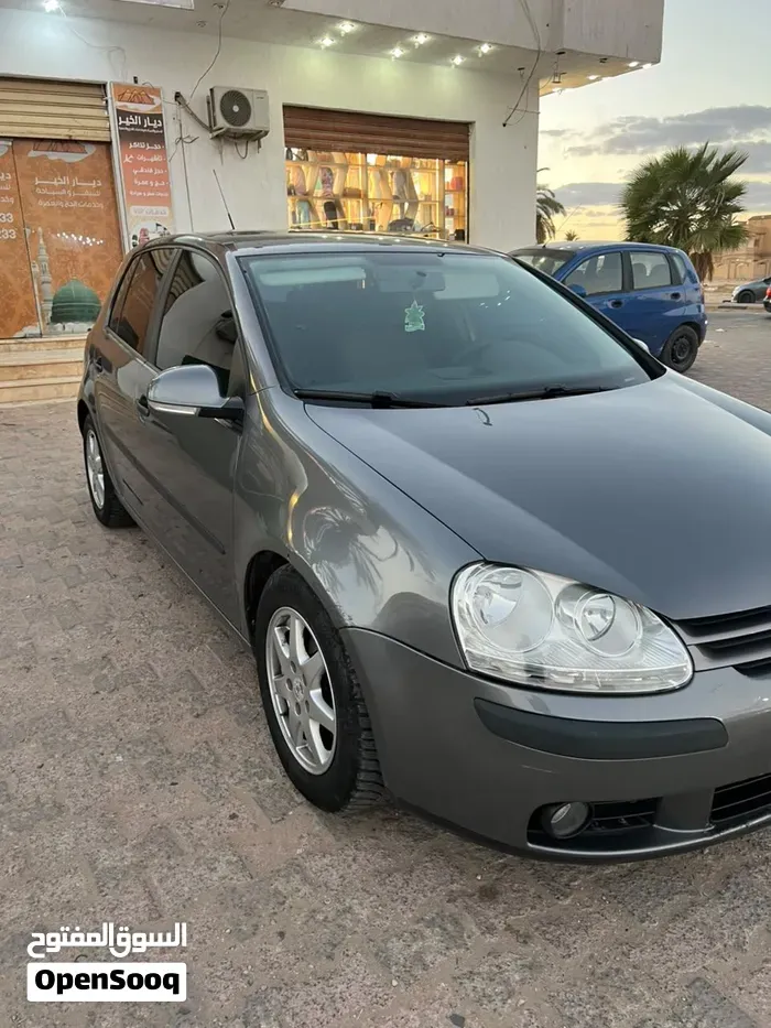 Volkswagen Golf 2008 photo 3