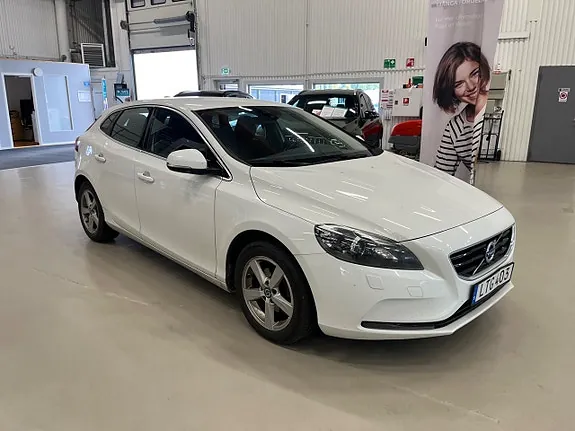 Volvo V40 2015 photo 3