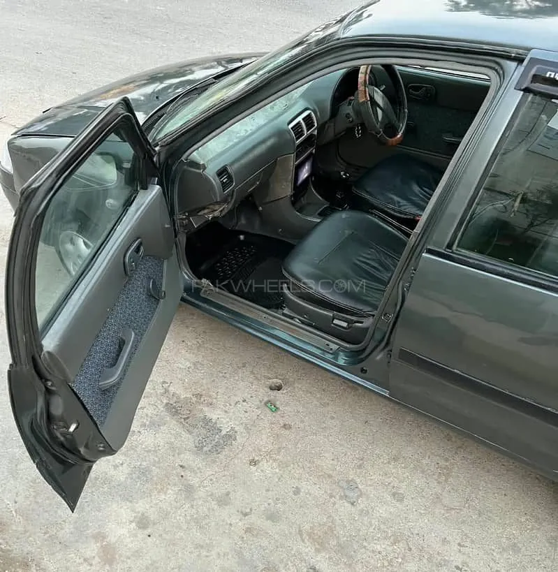 Suzuki Cultus