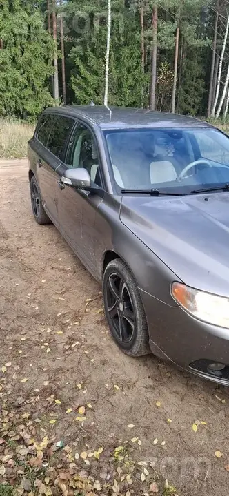 Volvo V70