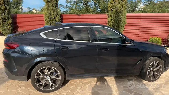 BMW X6 2020 photo 2