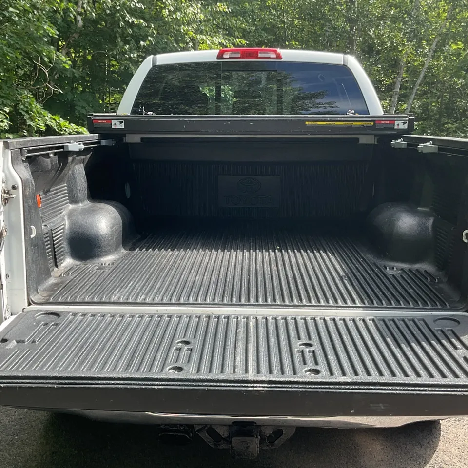 Toyota Tundra 2010 photo 4
