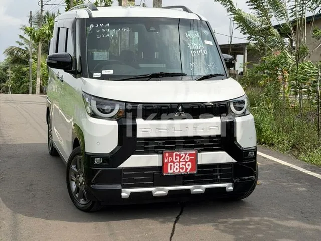 Mitsubishi Delica
