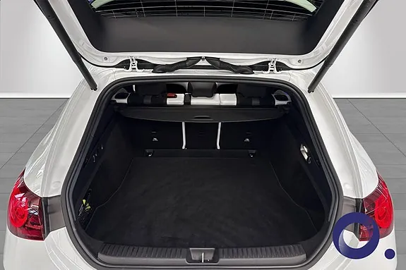 Mercedes-Benz Cla350 2027 photo 5