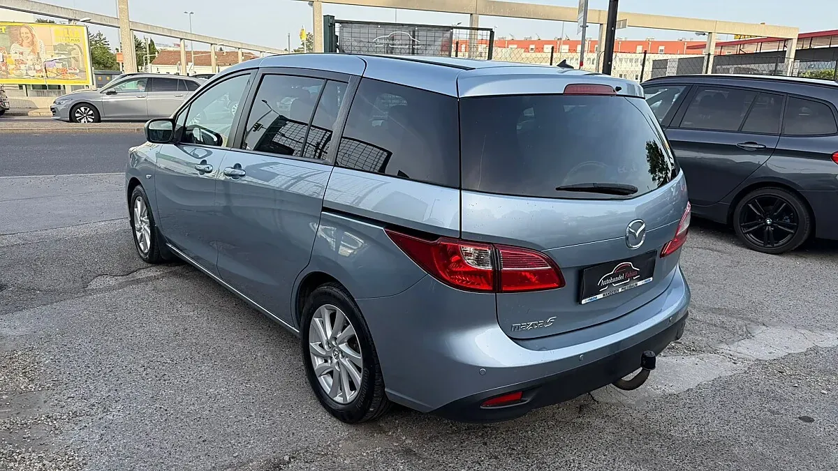Mazda Mazda5 2011 photo 3