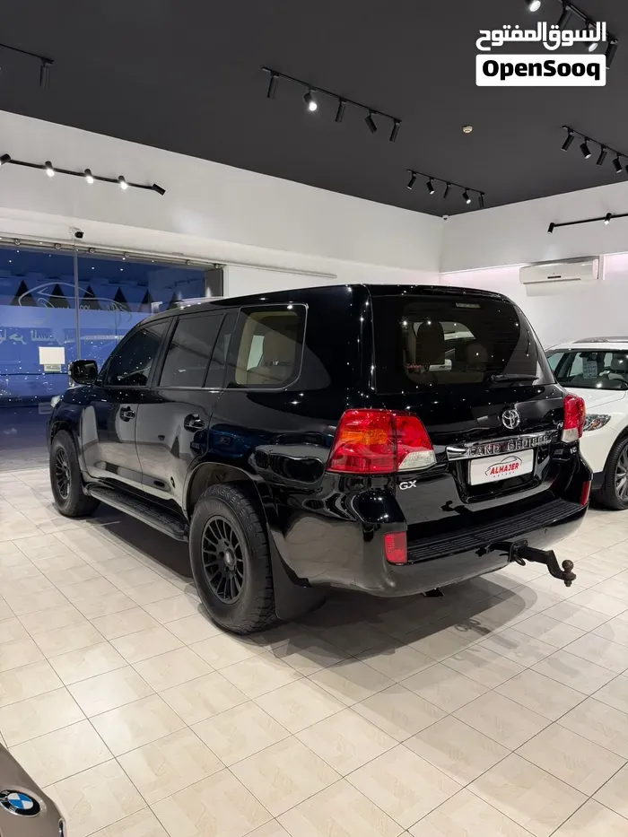 Toyota Land Cruiser Gx 2014 photo 2