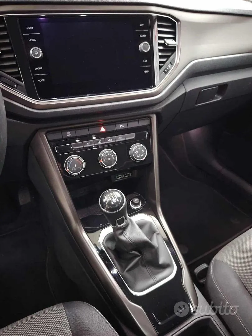 Volkswagen T-Roc 2018 photo 4