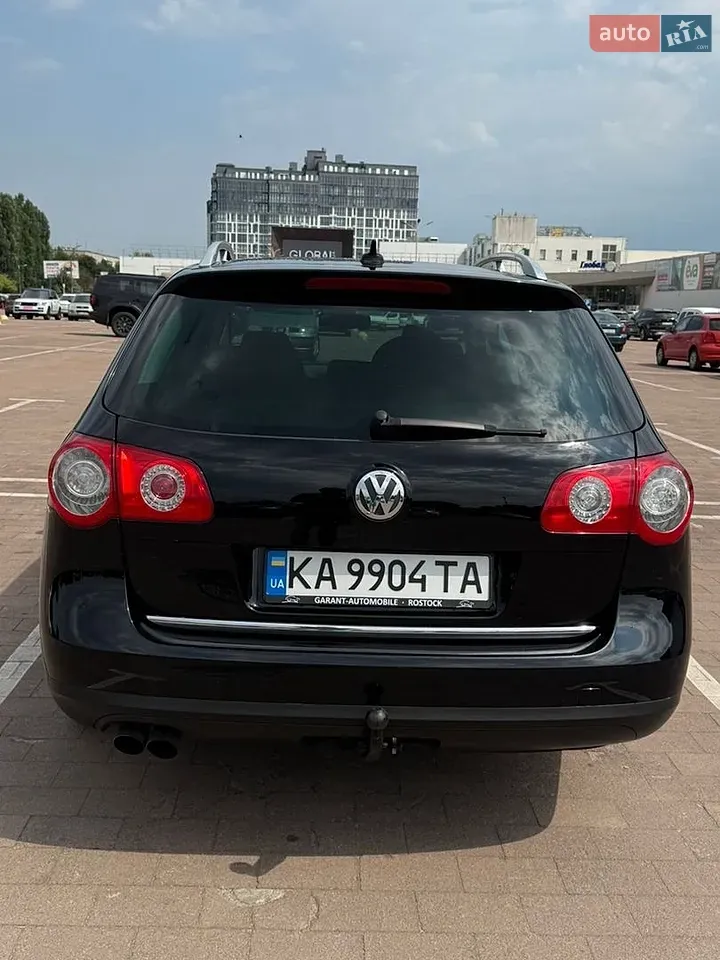 Volkswagen Passat 2010 photo 5