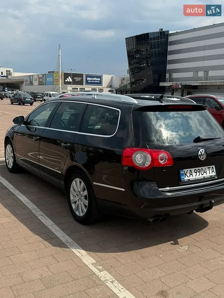 Volkswagen Passat 2010 photo 4