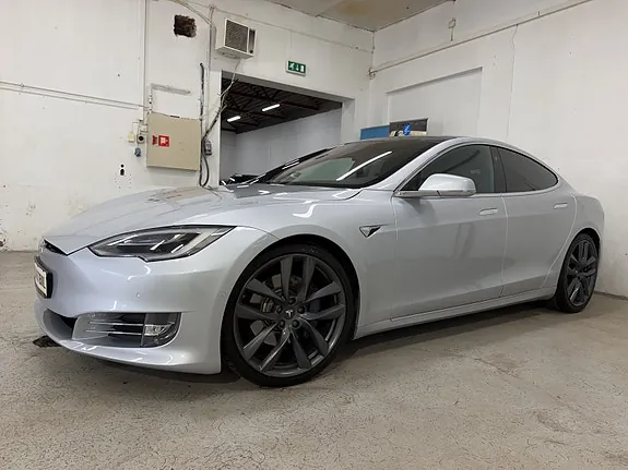 Tesla Model S 2018 photo 3