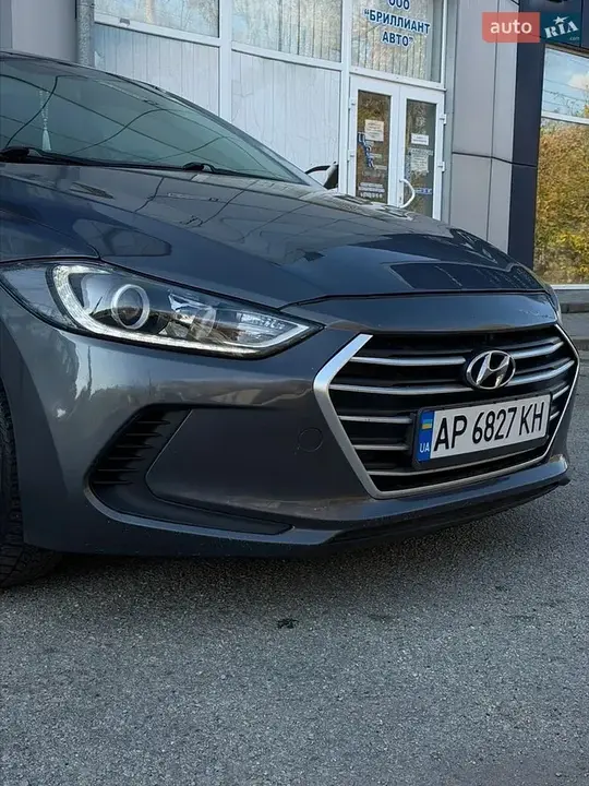 Hyundai Elantra 2018 photo 5