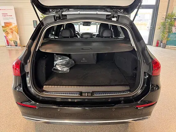 Mercedes-Benz C 300 2023 photo 5