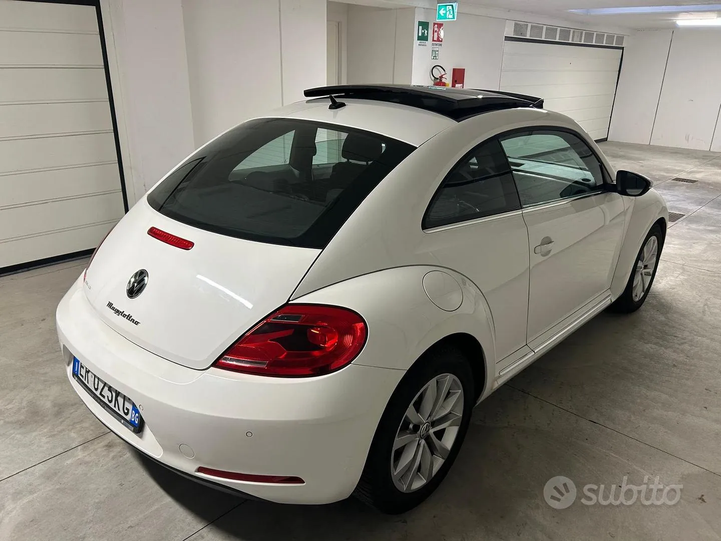 Volkswagen Maggiolino 2013 photo 4