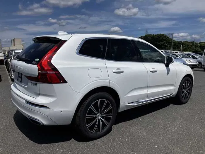 Volvo Xc60 2020 photo 4