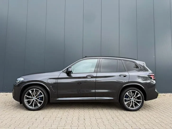 BMW X3 2022 photo 3