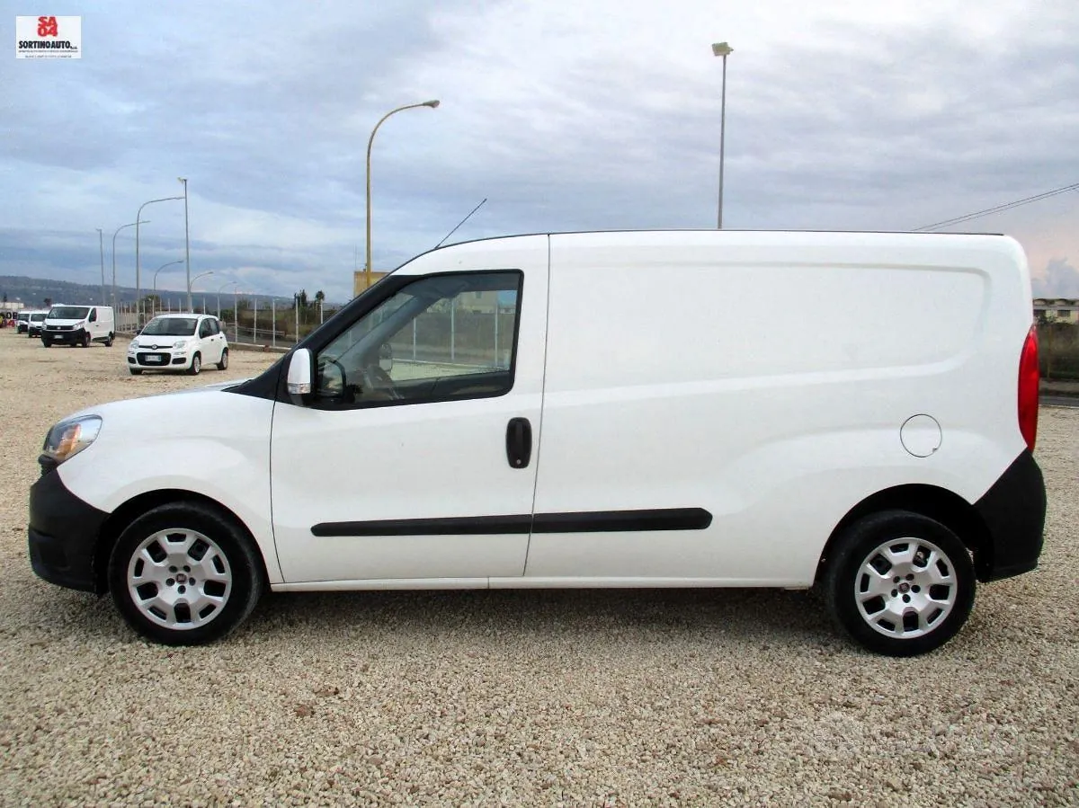Fiat Doblò Maxi 2017 photo 3