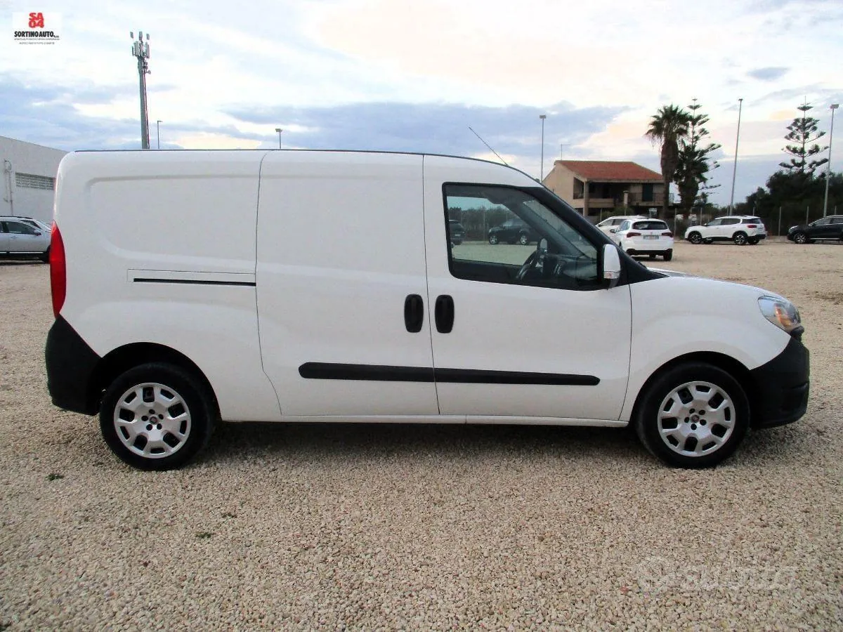 Fiat Doblò Maxi 2017 photo 4