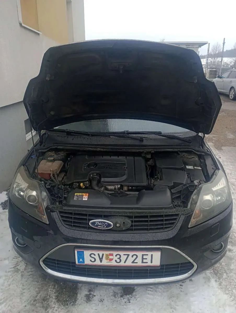 Ford Focus 2008 photo 2