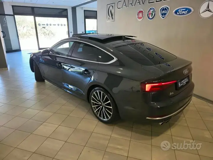 Audi A5 2019 photo 2