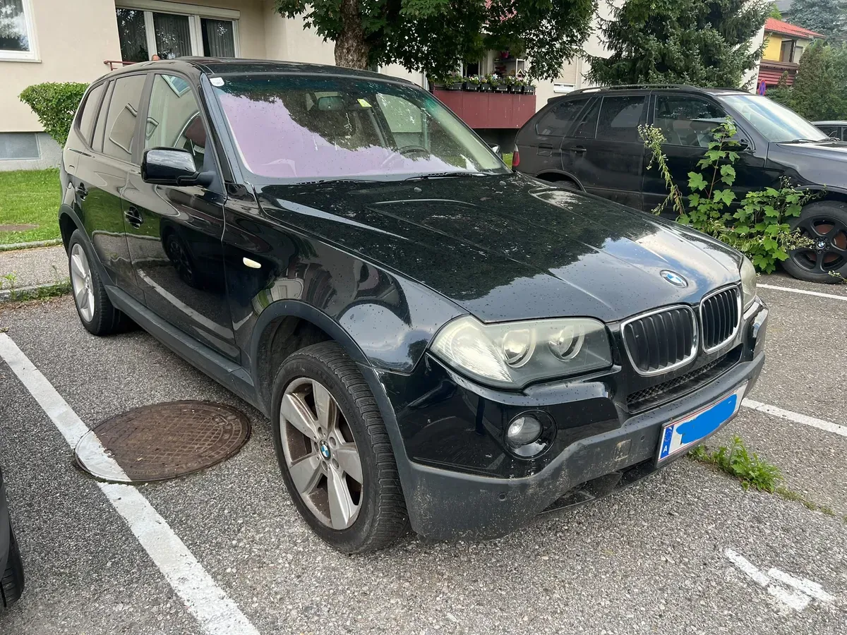 BMW X3 2008 photo 2