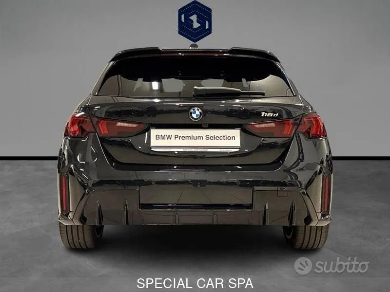 BMW 1 Series 2025 photo 4