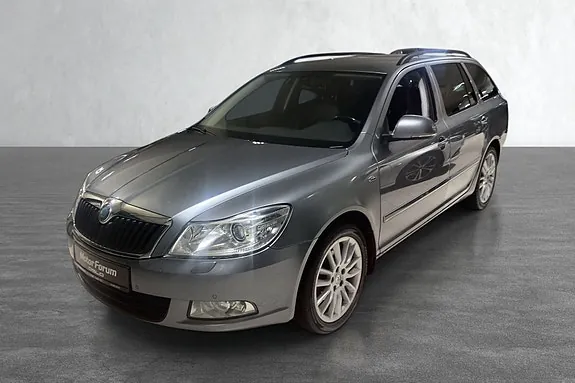 Skoda Octavia 2012 photo 3