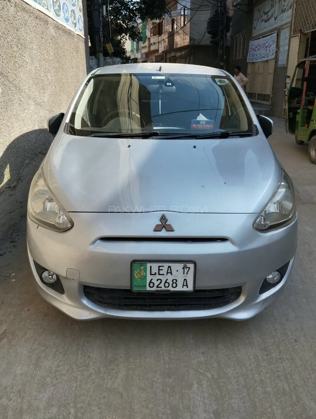 Mitsubishi Mirage