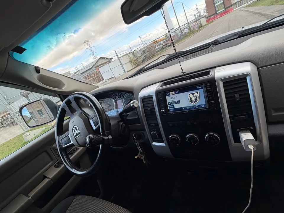 Dodge Ram 2500 2012 photo 4