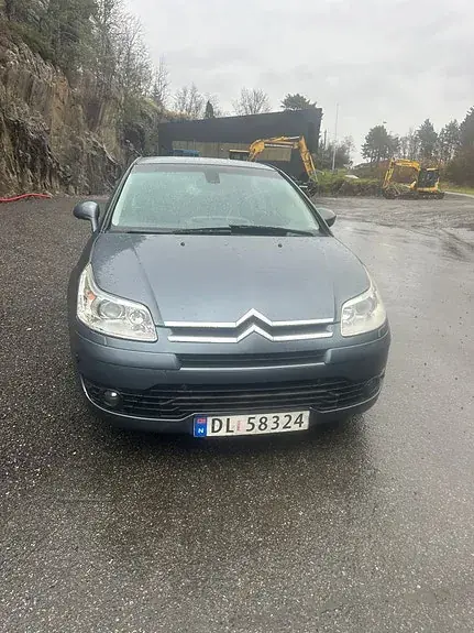 Citroen C4 2007 photo 3