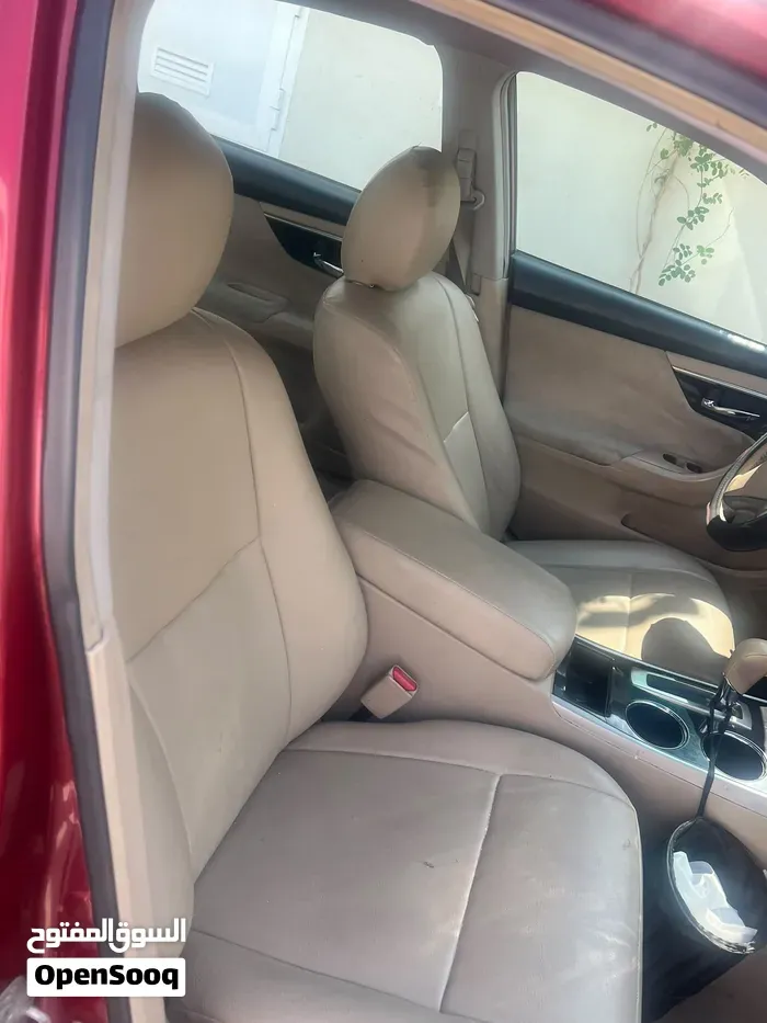 Nissan Altima 2014 photo 2