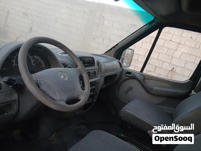 Mercedes-Benz Sprinter 2003 photo 3