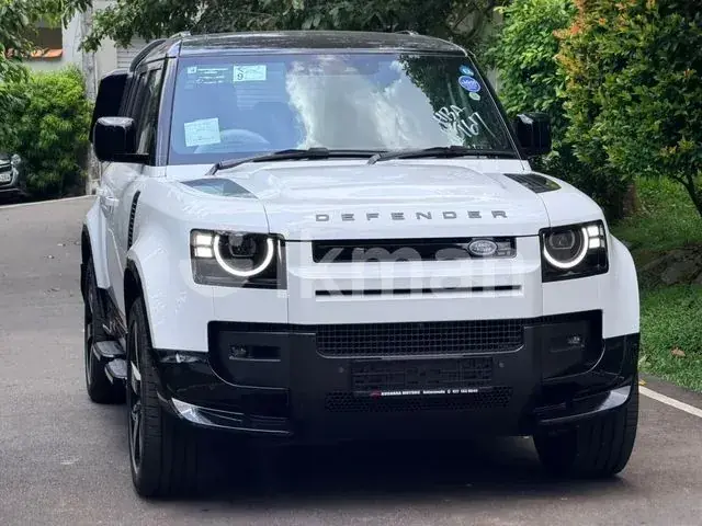 Land Rover Defender 2026 photo 4