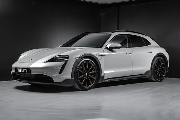 Porsche Taycan 4