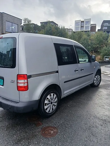 Volkswagen Caddy 2014 photo 2