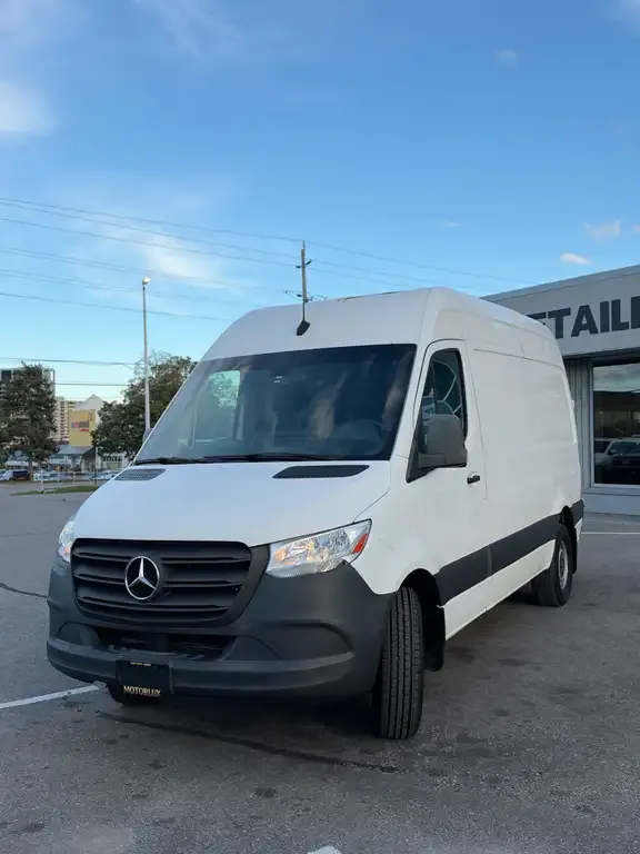 Mercedes-Benz Sprinter 2021 photo 4
