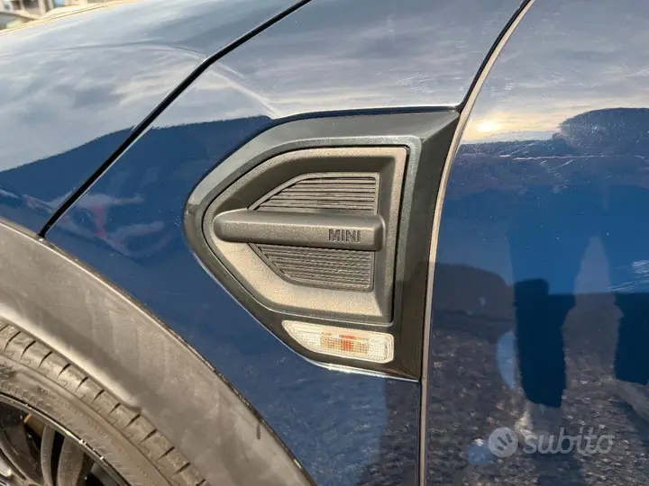 Mini Mini Countryman 2018 photo 4