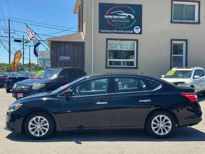 Nissan Sentra 2017 photo 4