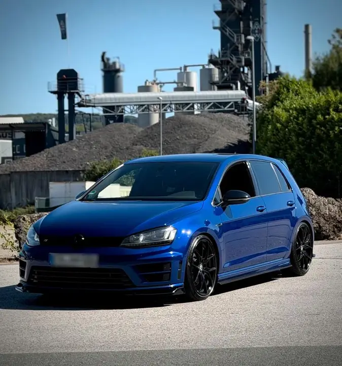 Volkswagen Golf 7 R